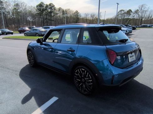 Used 2025 MINI Cooper S image 8