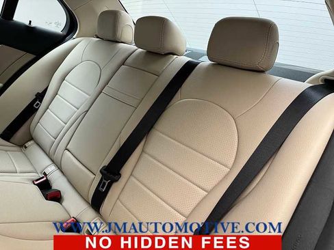 Used 2019 Mercedes-Benz C 300 4MATIC Sedan image 16