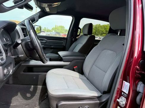 Used 2022 RAM 1500 Big Horn AWD/4WD image 18