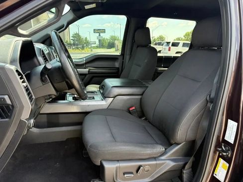 Used 2018 Ford F150 XLT w/ Equipment Group 302A Luxury AWD/4WD image 18
