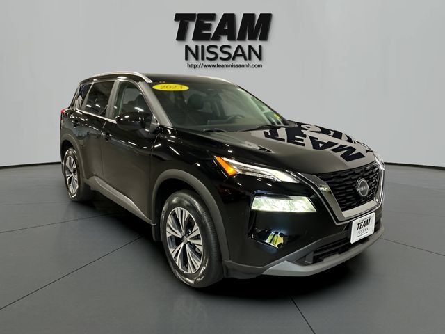 Certified 2023 Nissan Rogue SV w/ SV Premium B Package AWD/4WD image 1