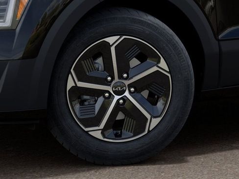 New 2026 Kia Niro LX FWD image 9