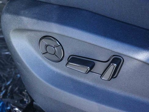 New 2026 Volkswagen Tiguan SE R-Line image 30