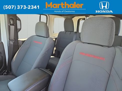 Used 2026 Jeep Wrangler Unlimited Rubicon AWD/4WD image 10