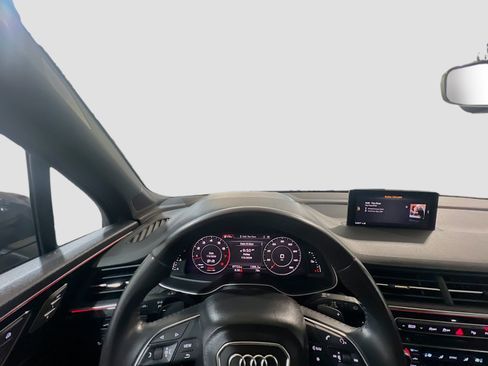 Used 2019 Audi Q7 3.0T Prestige w/ Prestige Package AWD/4WD image 7