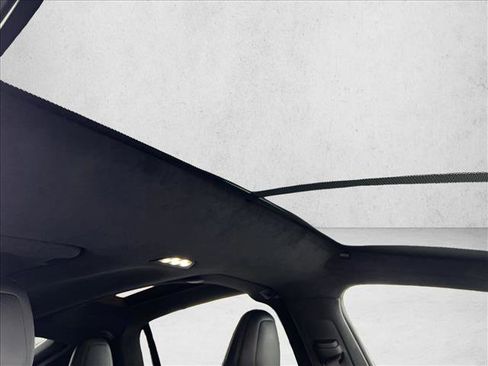 Used 2020 Tesla Model X Long Range image 22