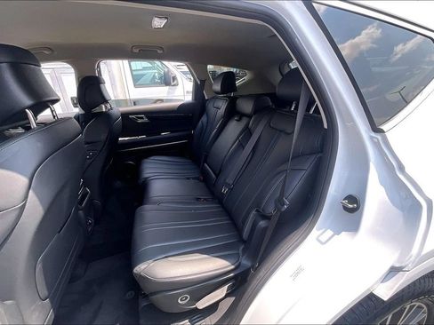 Used 2025 Genesis GV80 2.5T Standard AWD/4WD image 25