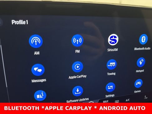 Used 2025 Ford Explorer ST image 3