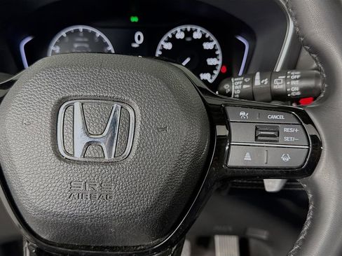Used 2023 Honda Pilot Touring image 15