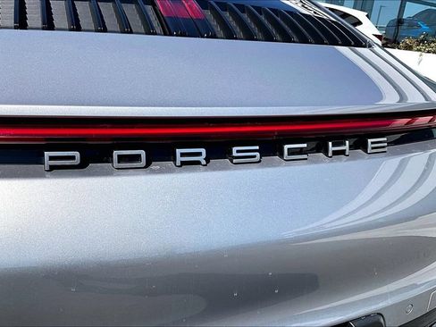 Used 2021 Porsche 911 Carrera RWD image 40