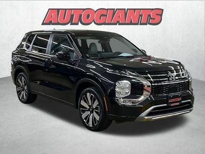 New 2025 Mitsubishi Outlander SE