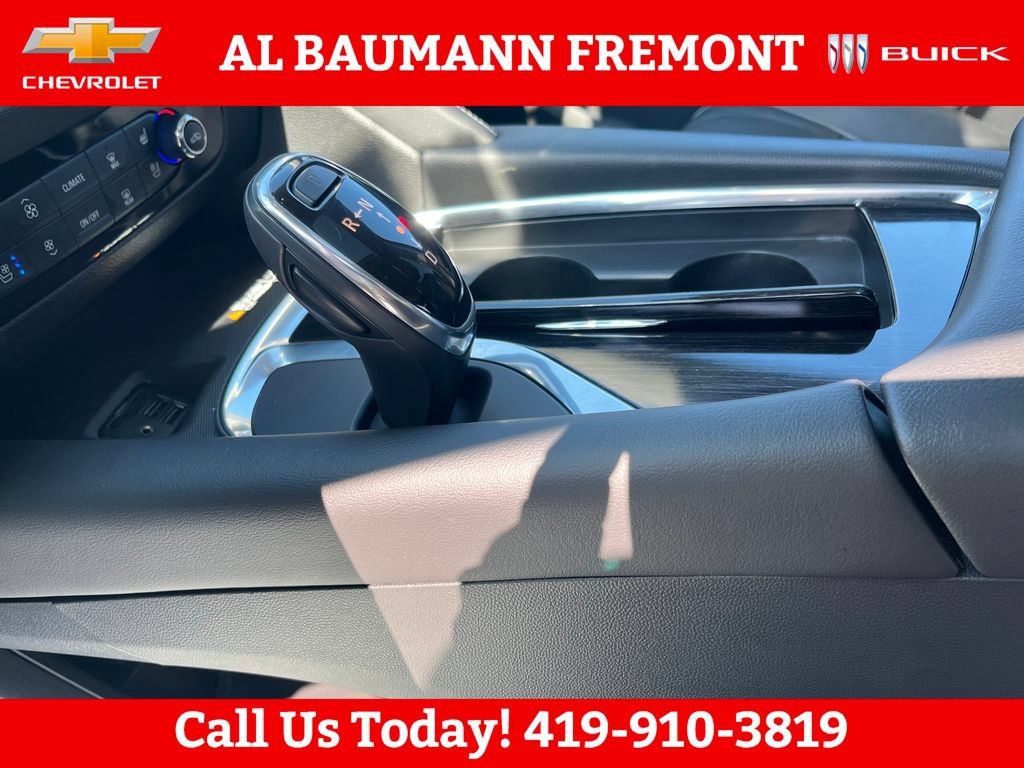 Used 2021 Buick Enclave Avenir w/ Avenir Technology Package FWD image 24