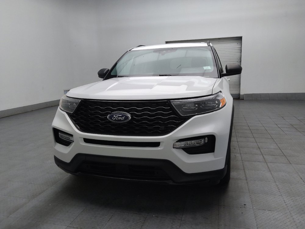 Used 2021 Ford Explorer XLT w/ Equipment Group 202A RWD image 15