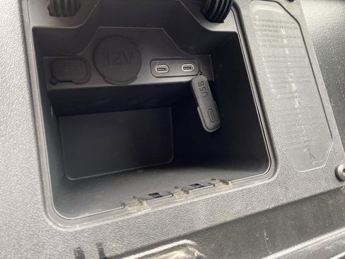 Used 2025 Toyota Tacoma TRD Sport w/ TRD Sport Premium Package image 18