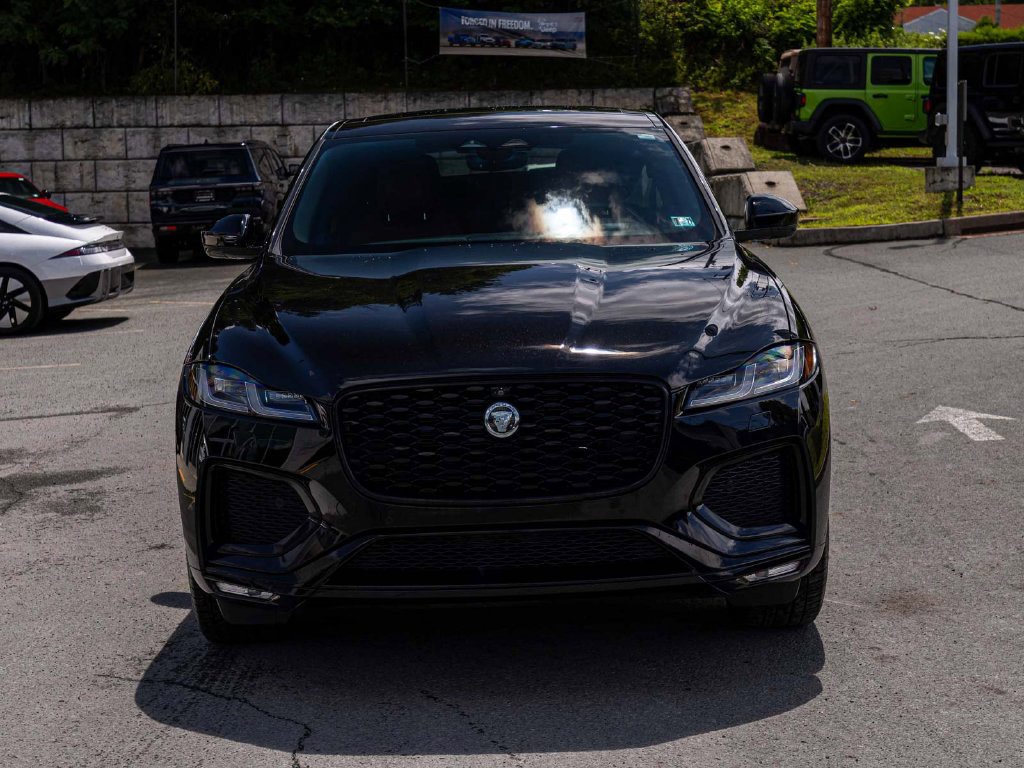 Used 2026 Jaguar F-PACE R-Dynamic S AWD/4WD image 2