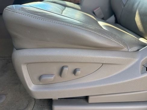 Used 2016 Chevrolet Tahoe LTZ image 12