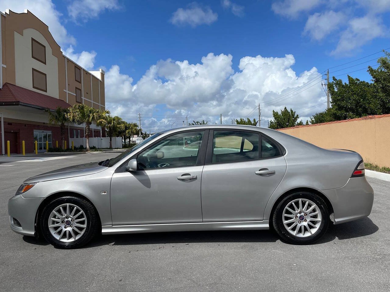 Used 2008 Saab 9-3 2.0T FWD image 6