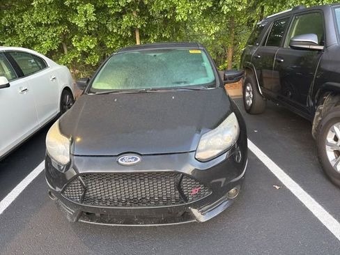 Used 2013 Ford Focus ST FWD image 13