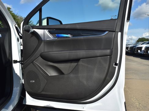 New 2025 Cadillac XT5 Premium Luxury image 27