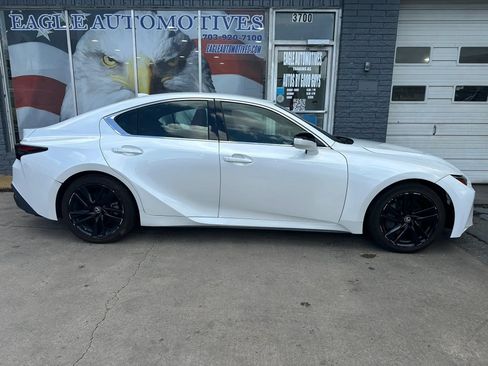 Used 2021 Lexus IS 300 RWD image 2