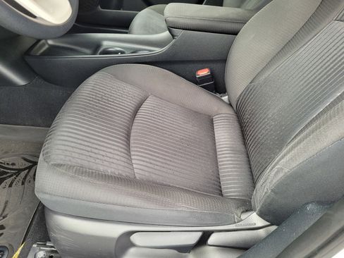 Used 2017 Toyota Prius Two image 26