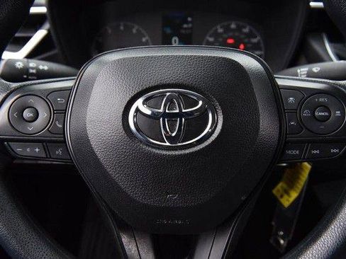 Used 2024 Toyota Corolla LE image 15