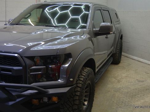 Used 2018 Ford F150 Raptor w/ Equipment Group 802A Luxury AWD/4WD image 11