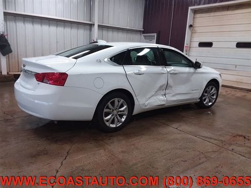 Used 2019 Chevrolet Impala LT image 2