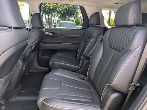 Certified 2024 Hyundai Palisade Limited AWD/4WD image 14