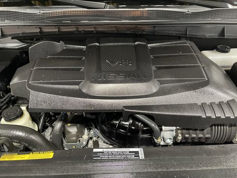 Used 2024 Nissan Titan PRO-4X w/ Pro-4x Utility Package image 17