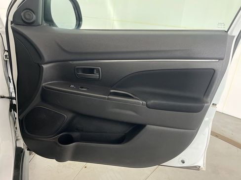 Used 2015 Mitsubishi Outlander Sport ES image 30