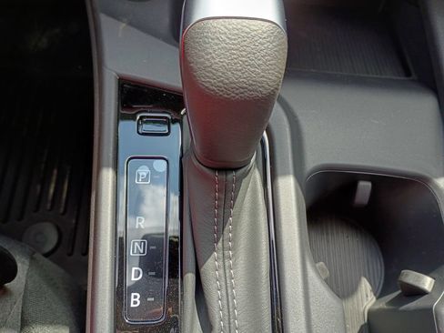 New 2026 Nissan Sentra SV w/ Floor Mat Package FWD image 18