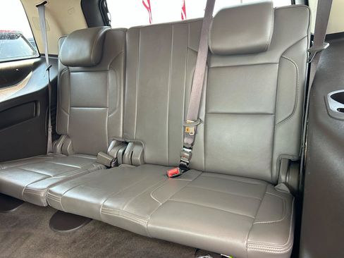 Used 2017 GMC Yukon Denali w/ Open Road Package AWD/4WD image 16