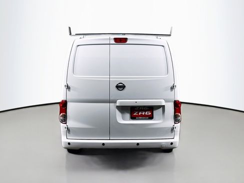 Used 2021 Nissan NV200 SV image 6