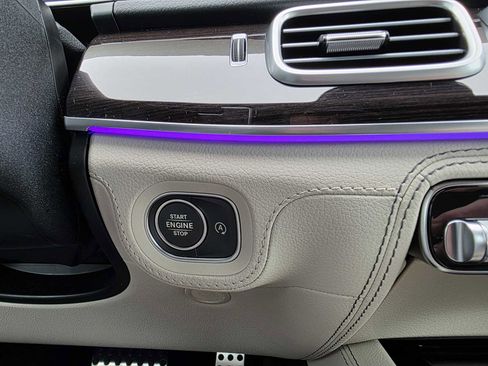 Certified 2025 Mercedes-Benz GLS 450 4MATIC image 22