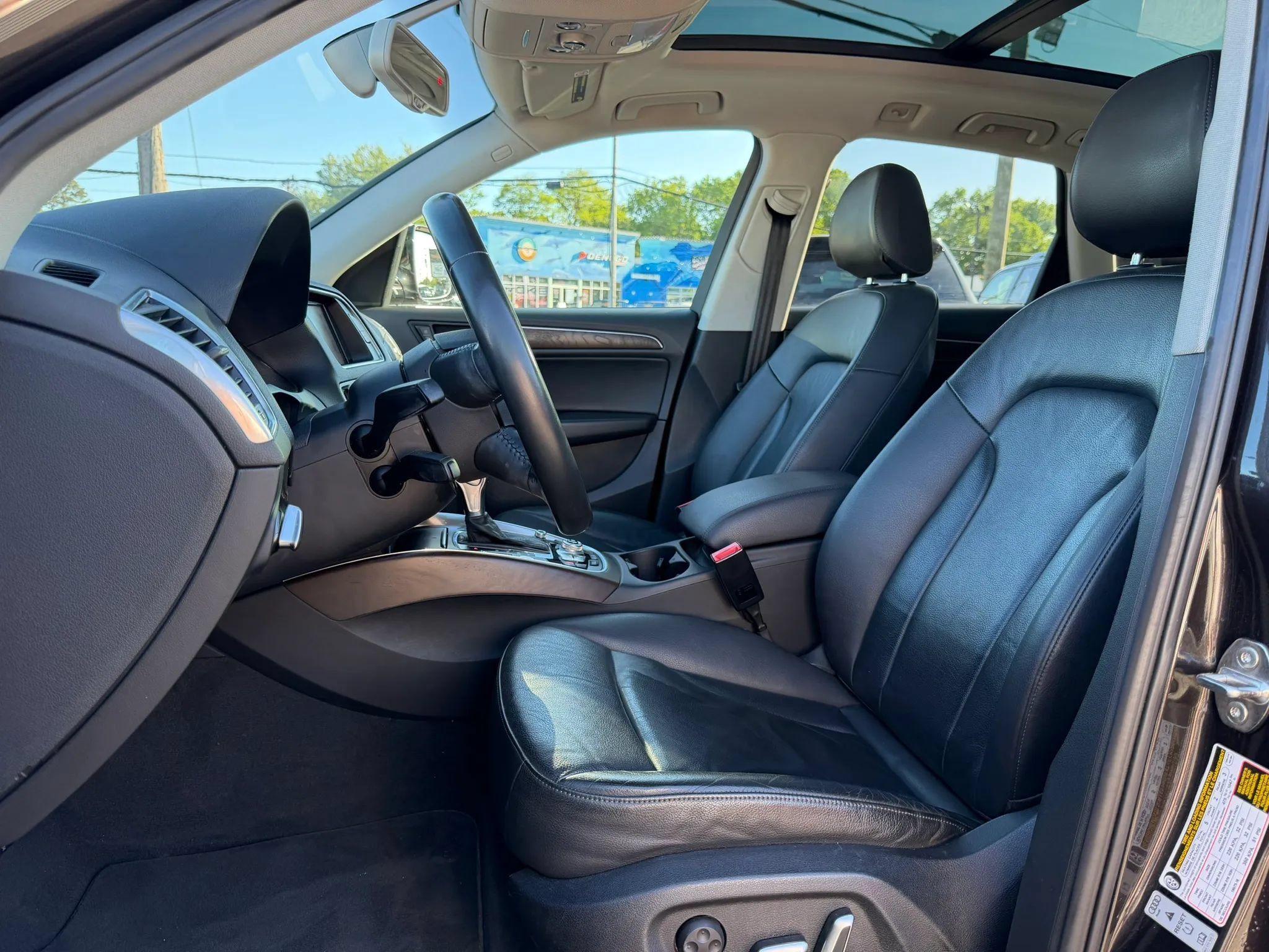 Used 2015 Audi Q5 2.0T Premium Plus AWD/4WD image 11