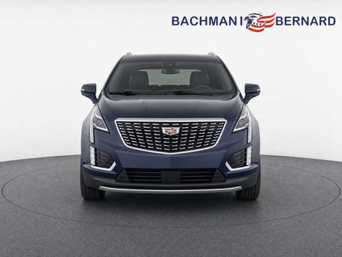 Used 2025 Cadillac XT5 Premium Luxury w/ Technology Package AWD/4WD image 2