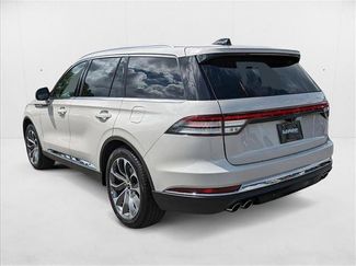 New 2025 Lincoln Aviator Reserve w/ Luxury Package video 2