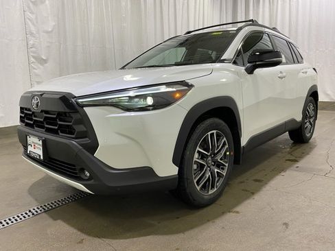 New 2026 Toyota Corolla Cross XLE w/ Convenience Package image 24