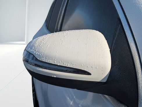 Used 2025 Mercedes-Benz GLA 35 AMG 4MATIC image 10