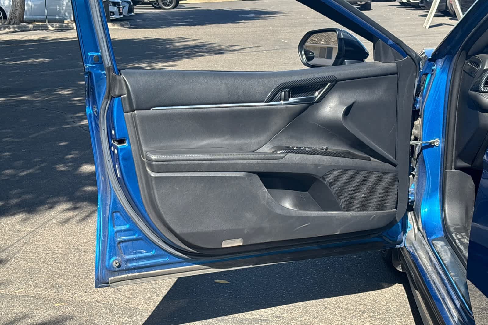 Used 2019 Toyota Camry XSE FWD image 15