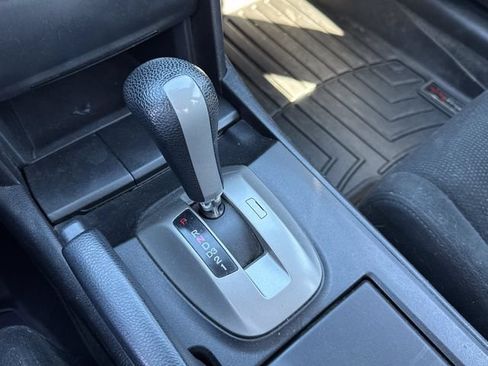 Used 2010 Honda Accord EX image 31