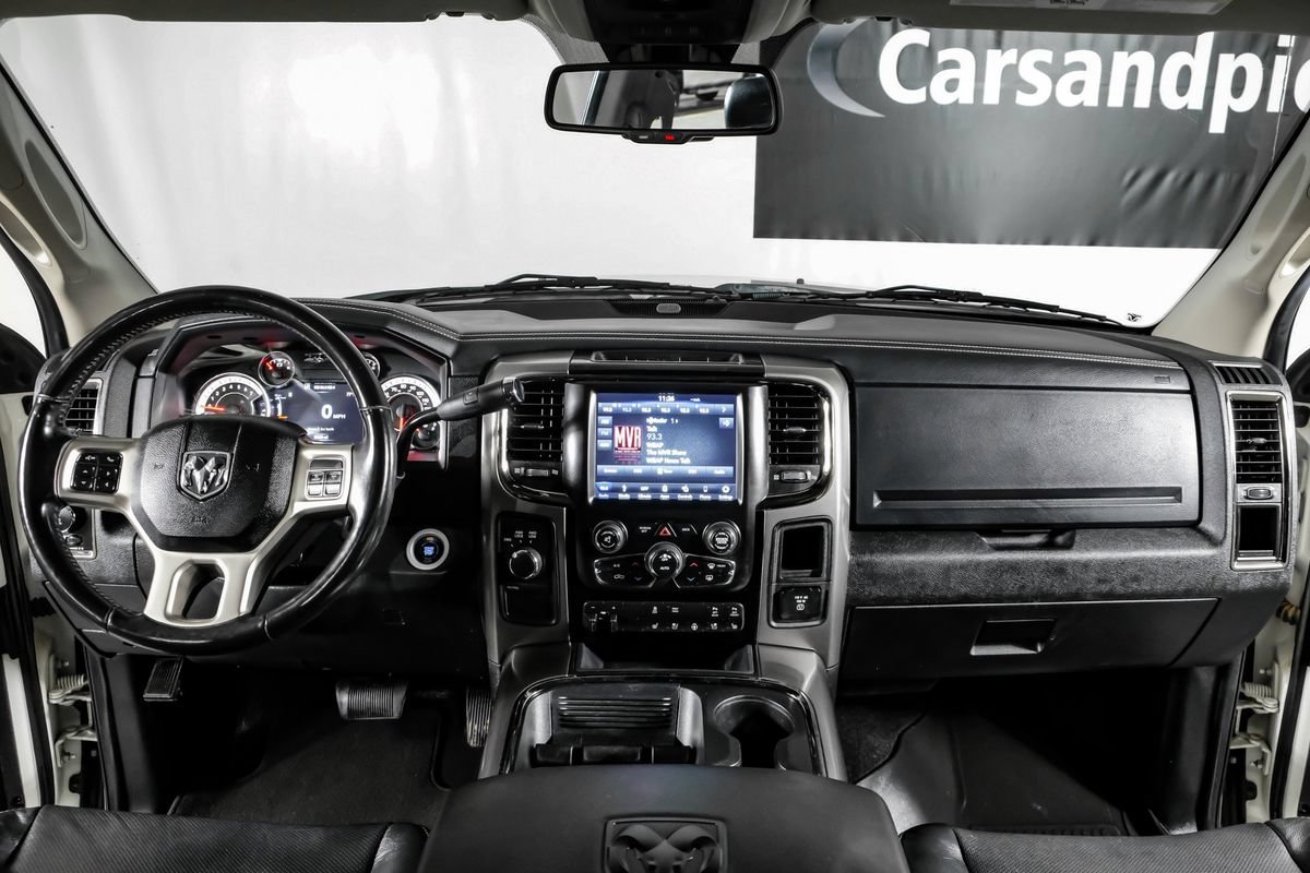Used 2018 RAM 2500 Laramie w/ Sport Appearance Group AWD/4WD image 14