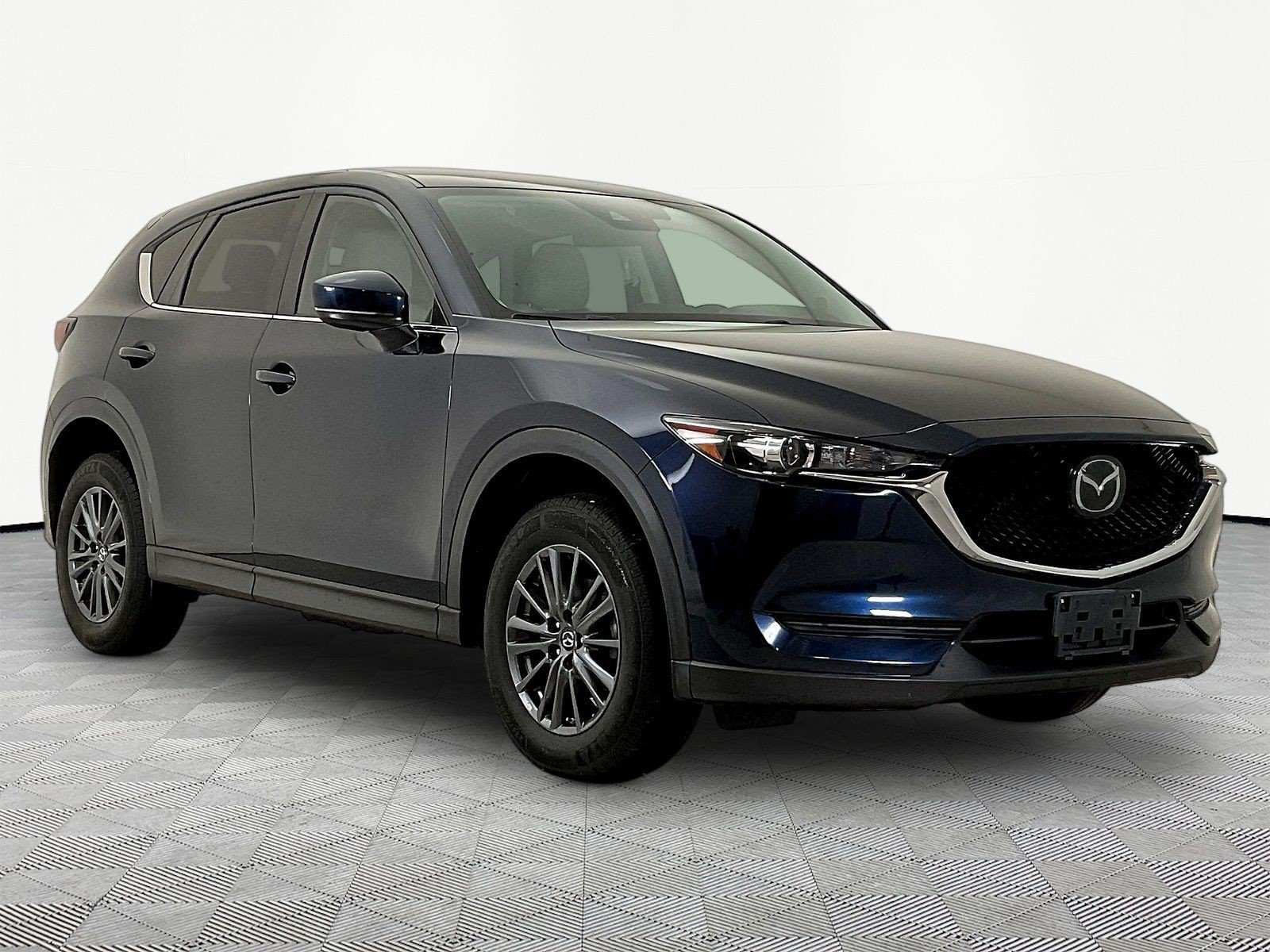 Used 2019 MAZDA CX-5 Touring AWD/4WD image 3