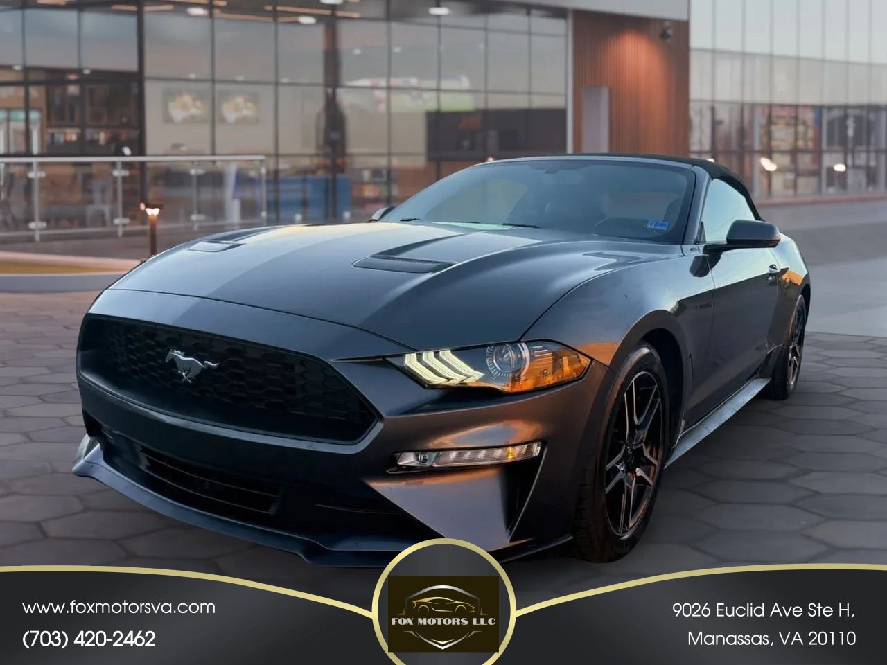 Used 2018 Ford Mustang Premium RWD image 1