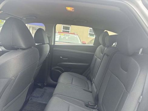 Used 2024 Hyundai Tucson SE AWD/4WD image 11