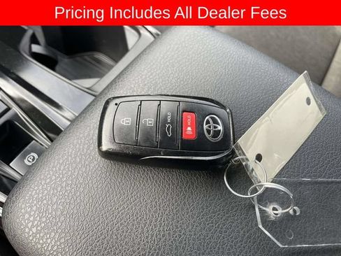 Used 2025 Toyota Camry LE FWD image 34