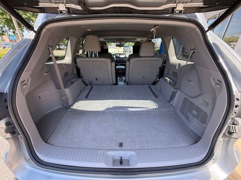 Used 2014 Toyota Highlander Limited FWD image 35