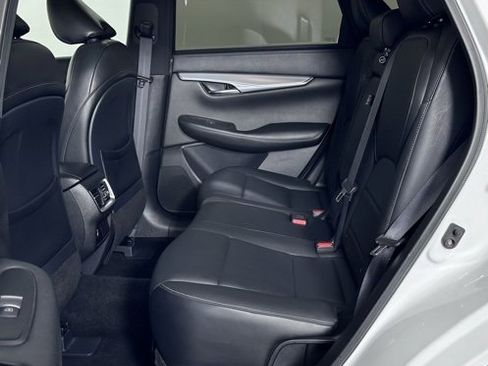 Used 2019 INFINITI QX50 Luxe w/ Navigation Package image 23