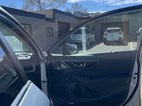 Used 2021 Subaru Outback Limited w/ Popular Package #2 image 11